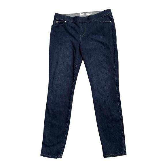 LEE Platinum Label Womens Size 12 Pull On Modern Fit Dream Legging Blue Jeans - Picture 1 of 7